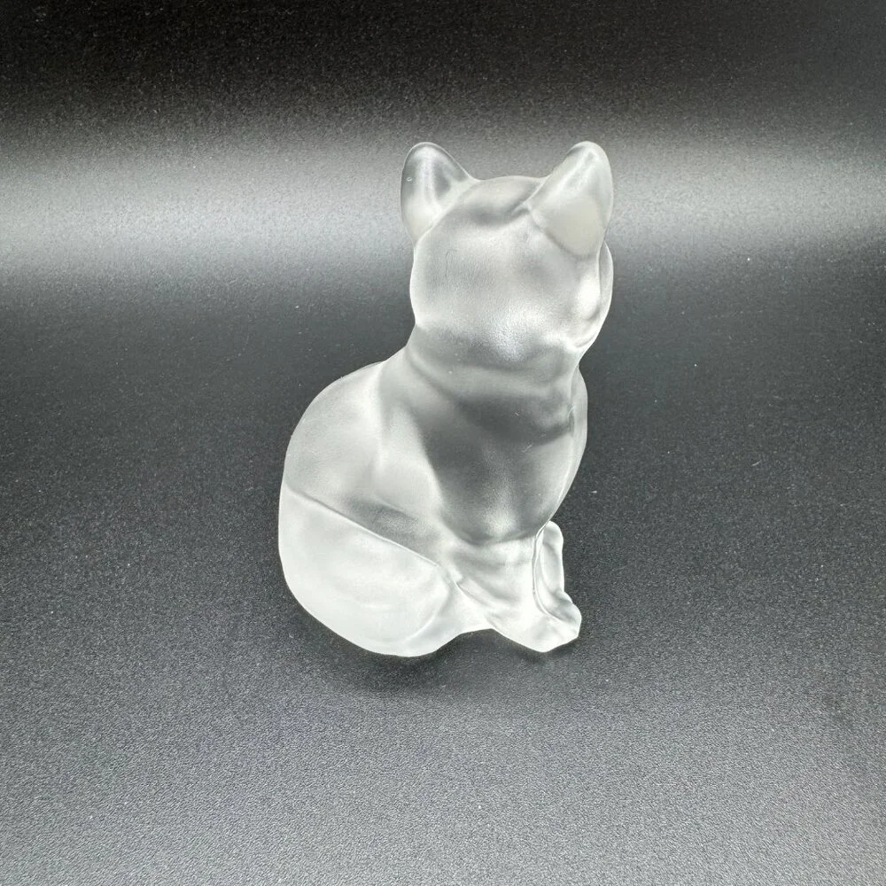 Sitting Cat Kitten Clear Frosted Art Glass Figurine Paperweight